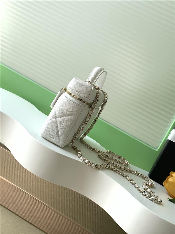 2026127214540864 600